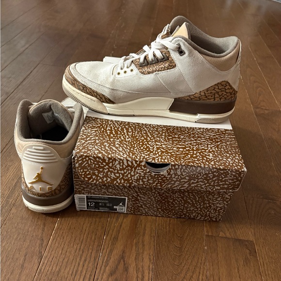 Nike Air Jordan 3 Palomino - Picture 5 of 8